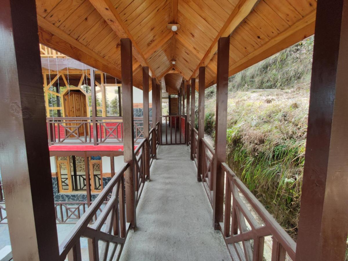 Freebird Nest 2 Stays & Cafe Jibhi Exterior foto