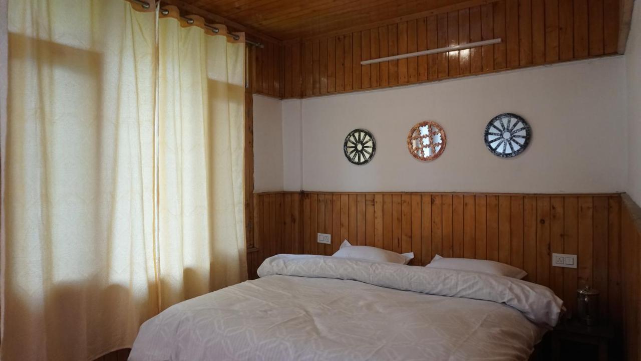 Freebird Nest 2 Stays & Cafe Jibhi Exterior foto